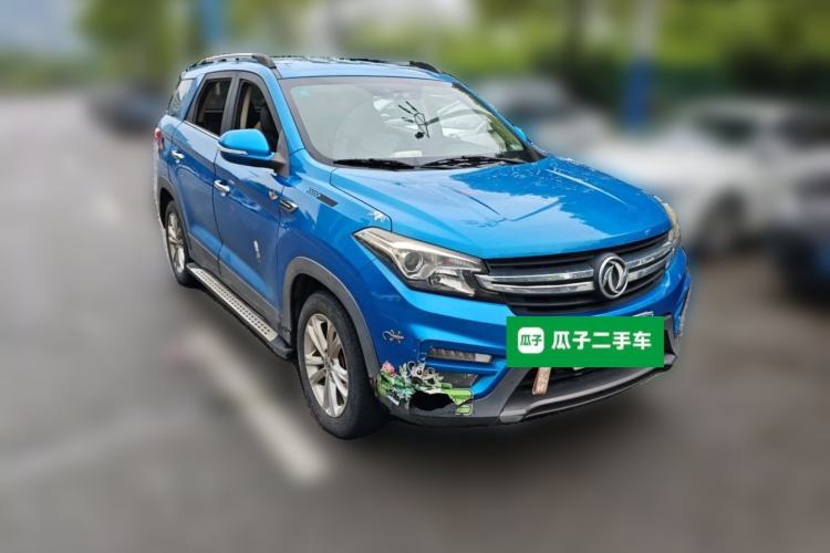 Used Dongfeng Fengon S560 2018 1.8L CVT Elite Model 7 Seats Front Right 45 Deg