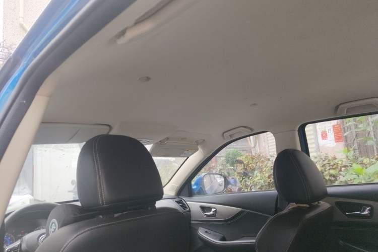 Used Dongfeng Fengon S560 2018 1.8L Manual Urban Model 7 Seats Headliner
