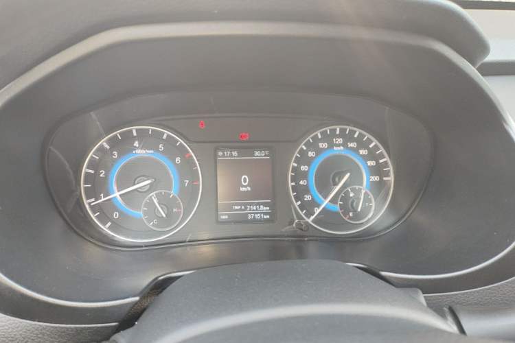 Used Dongfeng Fengon S560 2018 1.8L Manual Comfort 7-Seater Instrument Cluster