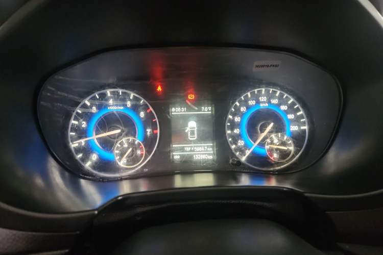 Used Dongfeng Fengon S560 2018 1.8L Manual Comfort 5-Seater China V Standard Instrument Cluster