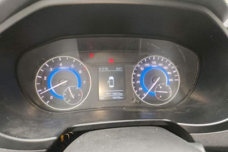 Used Dongfeng Fengon S560 2018 1.8L Manual Urban Model 7 Seats Instrument Cluster