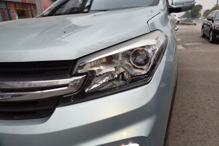 Used Dongfeng Fengon S560 2018 1.8L Manual Luxury 7-Seater Left Front Headlight