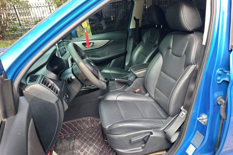 Used Dongfeng Fengon S560 2018 1.8L Manual Urban Model 7 Seats Left Front Seat