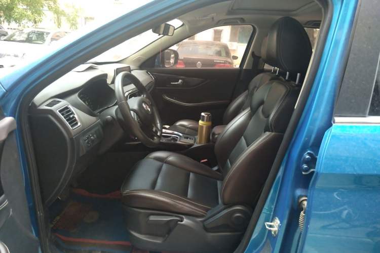 Used Dongfeng Fengon S560 2018 1.8L CVT Comfort Model 5 Seats Left Front Seat