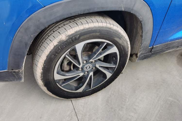 Used Dongfeng Fengon S560 2018 1.8L Manual Comfort 7-Seater Left Front Wheel Hub