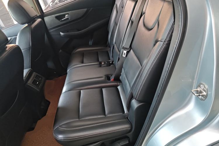 Used Dongfeng Fengon S560 2018 1.8L CVT Prestige Model Left Rear Seat