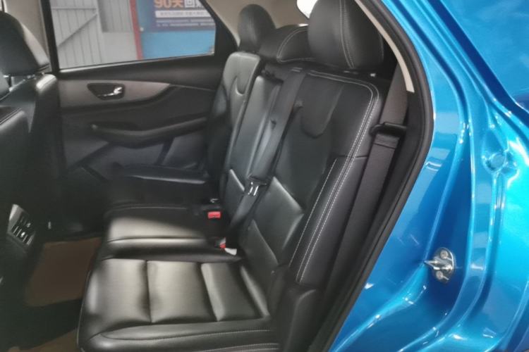 Used Dongfeng Fengon S560 2018 1.8L CVT Elite Model 7 Seats Left Rear Seat