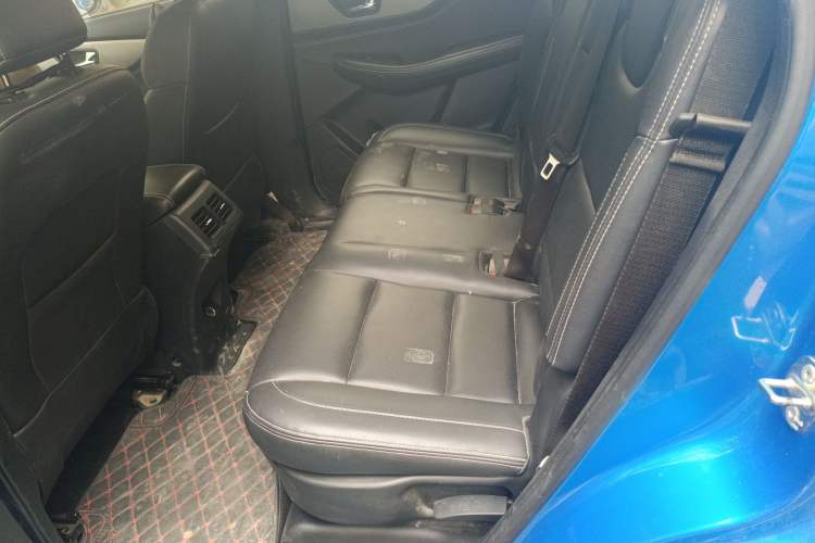 Used Dongfeng Fengon S560 2018 1.8L Manual Urban Model 5 Seats Left Rear Seat