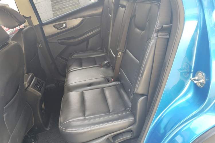 Used Dongfeng Fengon S560 2018 1.8L Manual Comfort 7-Seater Left Rear Seat