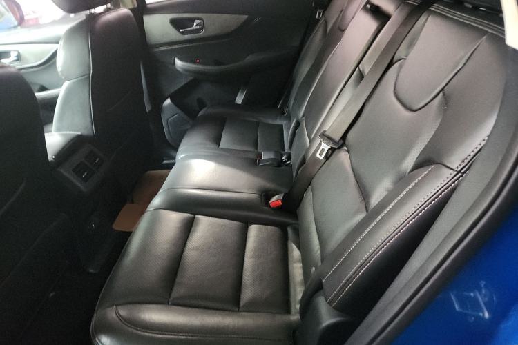 Used Dongfeng Fengon S560 2018 1.8L Manual Comfort 5-Seater China V Standard Left Rear Seat