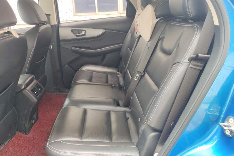 Used Dongfeng Fengon S560 2018 1.8L CVT Elite Model 7 Seats Left Rear Seat
