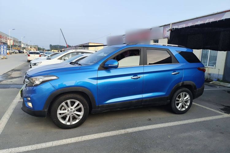 Used Dongfeng Fengon S560 2018 1.8L CVT Elite Model 7 Seats Left Side