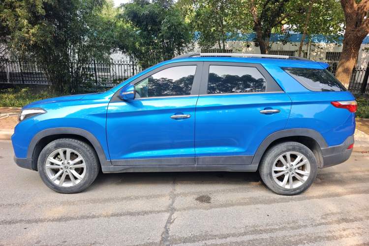 Used Dongfeng Fengon S560 2018 1.8L Manual Urban Model 7 Seats Left Side