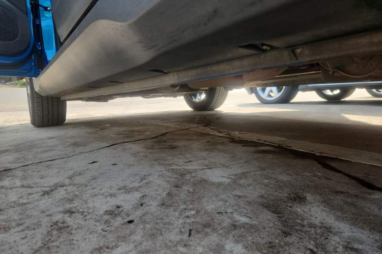 Used Dongfeng Fengon S560 2018 1.8L CVT Urban Model 5 Seats Left Side Sill