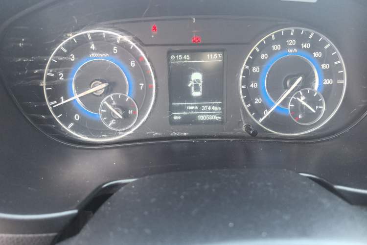 Used Dongfeng Fengon S560 2018 1.8L Manual Comfort 5-Seater China V Standard Odometer Close Up