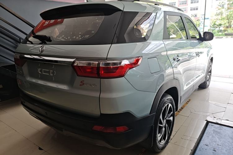 Used Dongfeng Fengon S560 2018 1.8L CVT Prestige Model Rear Right 45 Deg