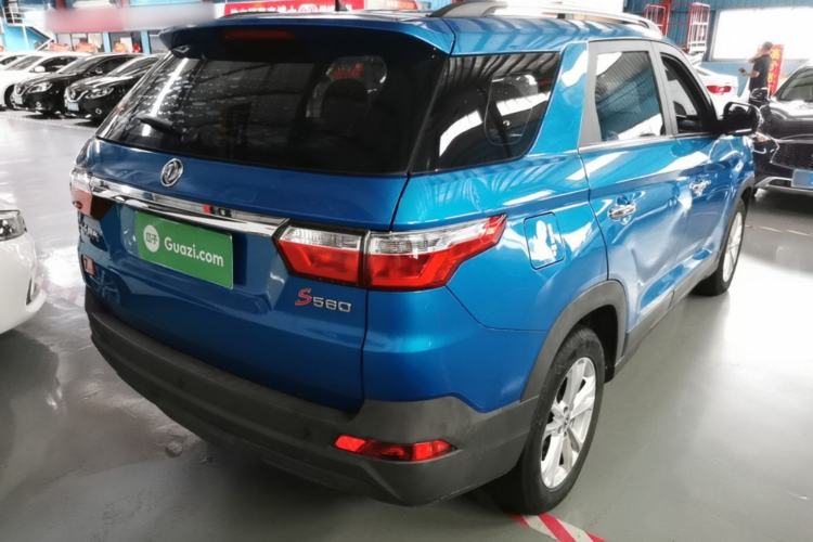 Used Dongfeng Fengon S560 2018 1.8L CVT Elite Model 7 Seats Rear Right 45 Deg