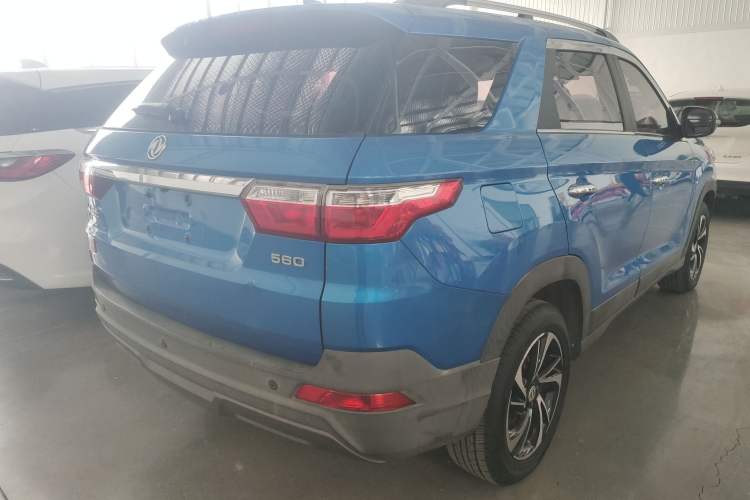 Used Dongfeng Fengon S560 2018 1.8L Manual Comfort 5-Seater China V Standard Rear Right 45 Deg