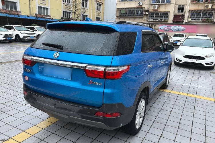 Used Dongfeng Fengon S560 2018 1.8L CVT Elite Model 7 Seats Rear Right 45 Deg