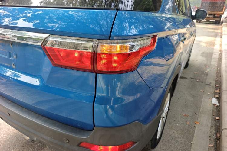 Used Dongfeng Fengon S560 2018 1.8L Manual Urban Model 7 Seats Right Rear Taillight