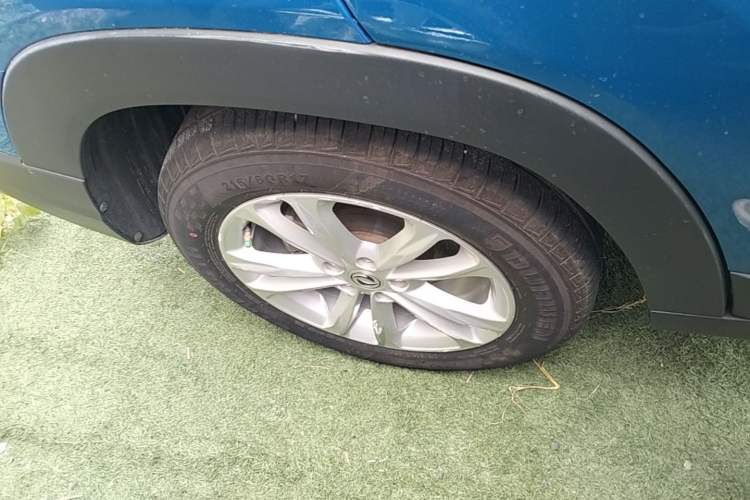 Used Dongfeng Fengon S560 2018 1.8L Manual Urban Model 7 Seats Right Rear Wheel Hub
