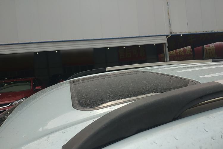Used Dongfeng Fengon S560 2018 1.8L Manual Luxury 7-Seater Roof