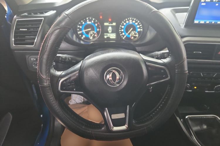 Used Dongfeng Fengon S560 2018 1.8L Manual Comfort 5-Seater China V Standard Steering Wheel