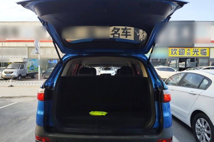 Used Dongfeng Fengon S560 2018 1.8L CVT Elite Model 7 Seats Trunk
