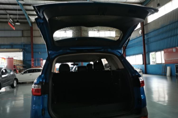 Used Dongfeng Fengon S560 2018 1.8L CVT Elite Model 7 Seats Trunk
