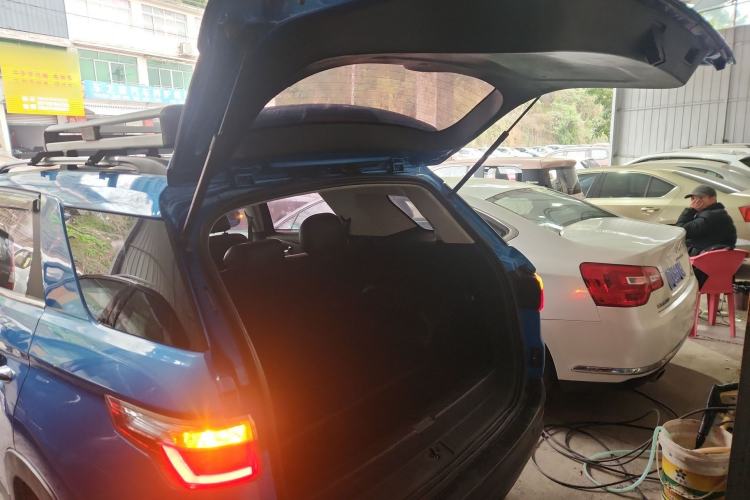 Used Dongfeng Fengon S560 2018 1.8L Manual Comfort 5-Seater China V Standard Trunk