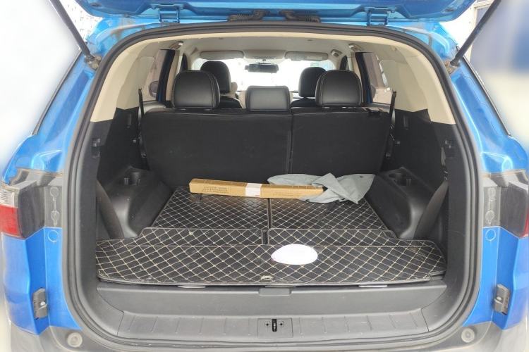 Used Dongfeng Fengon S560 2018 1.8L CVT Elite Model 7 Seats Trunk