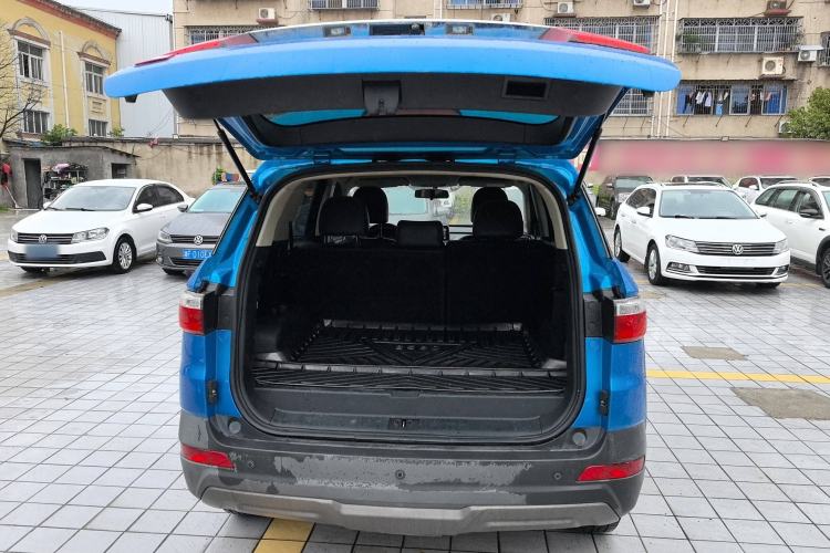 Used Dongfeng Fengon S560 2018 1.8L CVT Elite Model 7 Seats Trunk
