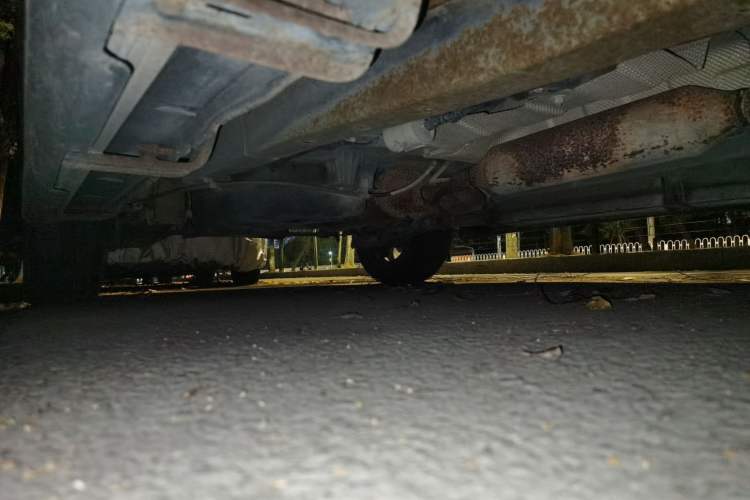 Used Dongfeng Fengon S560 2018 1.8L Manual Comfort 7-Seater Chassis Front Right