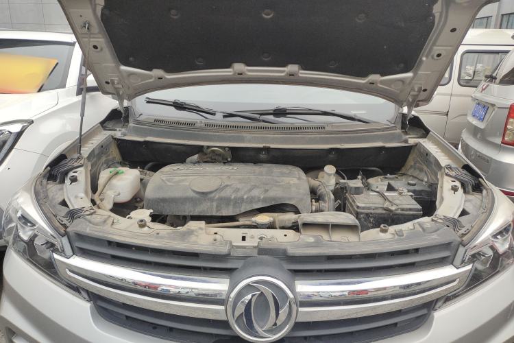 Used Dongfeng Fengon S560 2018 1.8L Manual Urban Model 7 Seats Engine Bay