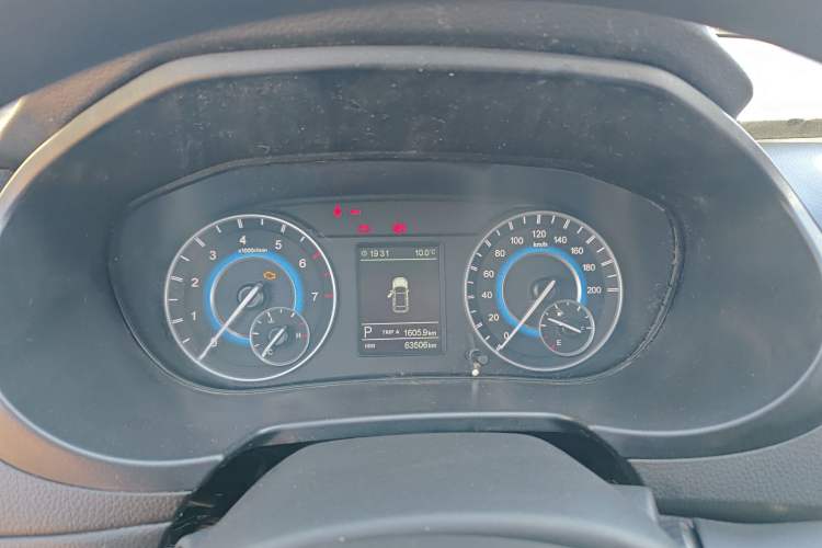 Used Dongfeng Fengon S560 2018 1.8L CVT Elite Model 5 Seats Instrument Cluster