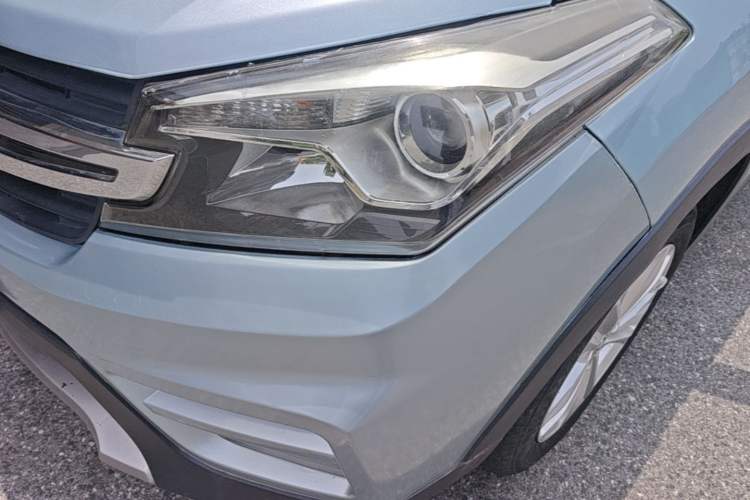 Used Dongfeng Fengon S560 2018 1.8L CVT Elite Model 5 Seats Left Front Headlight