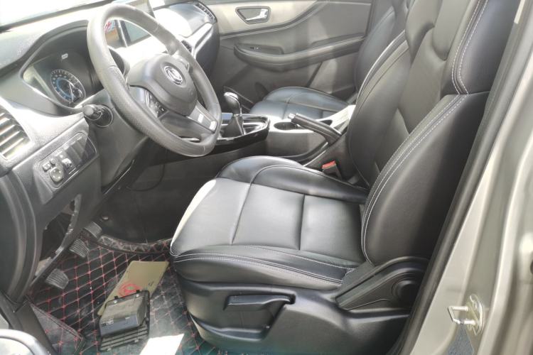 Used Dongfeng Fengon S560 2018 1.8L Manual Urban Model 7 Seats Left Front Seat