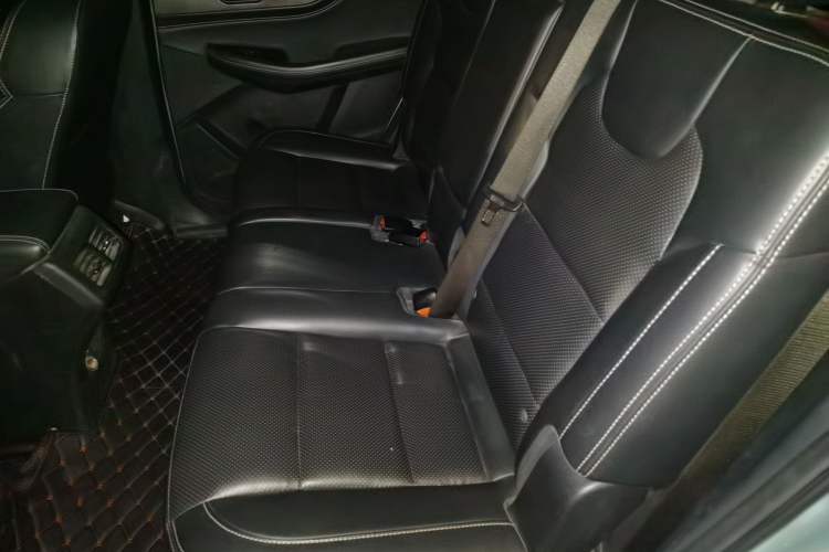Used Dongfeng Fengon S560 2018 1.8L Manual Comfort 7-Seater Left Rear Seat
