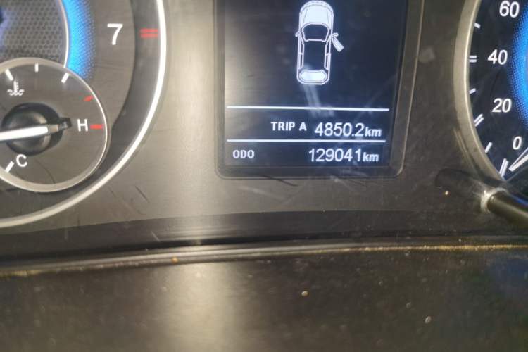 Used Dongfeng Fengon S560 2018 1.8L Manual Comfort 7-Seater Odometer Close Up