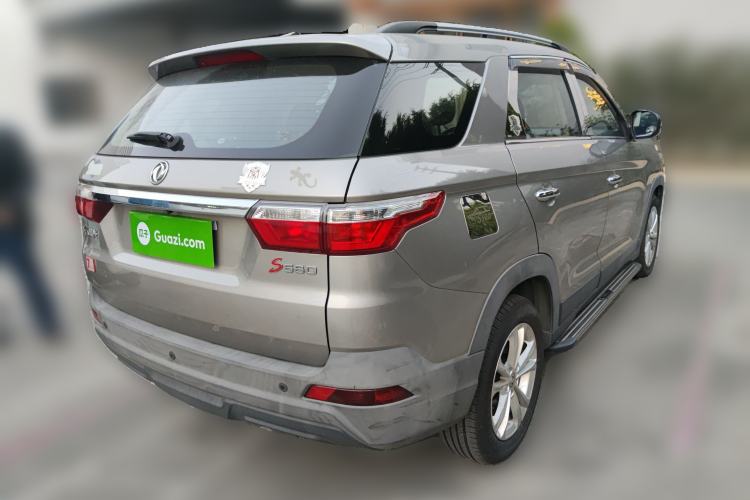 Used Dongfeng Fengon S560 2018 1.8L CVT Elite Model 7 Seats Rear Right 45 Deg