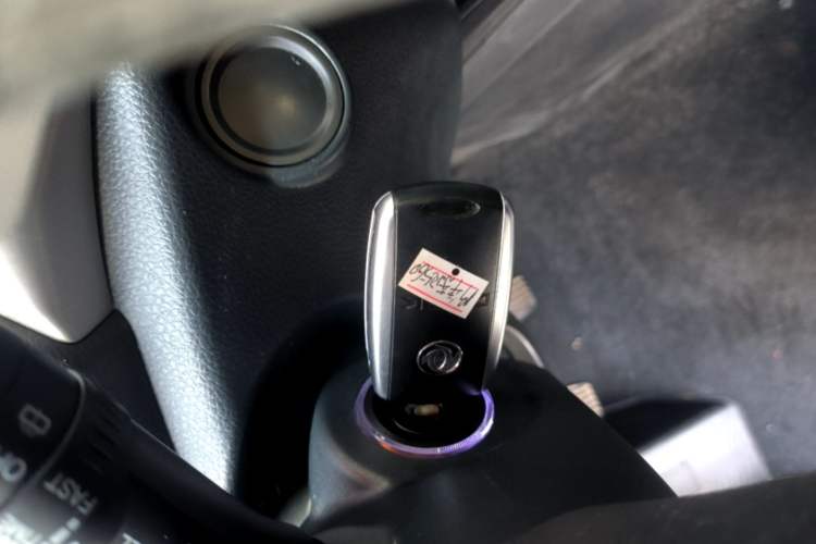 Used Dongfeng Fengon S560 2018 1.8L Manual Urban Model 7 Seats Vehicle Key