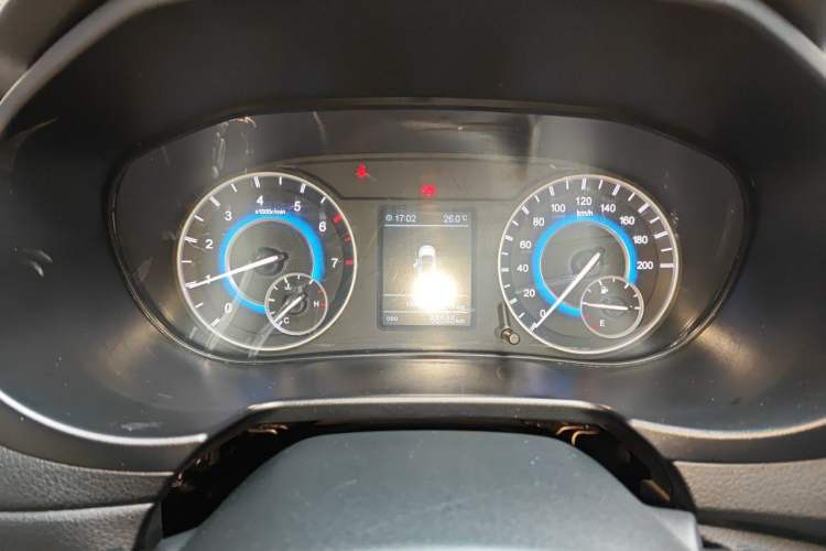 Used Dongfeng Fengon S560 2018 1.8L Manual Urban Model 7 Seats Instrument Cluster
