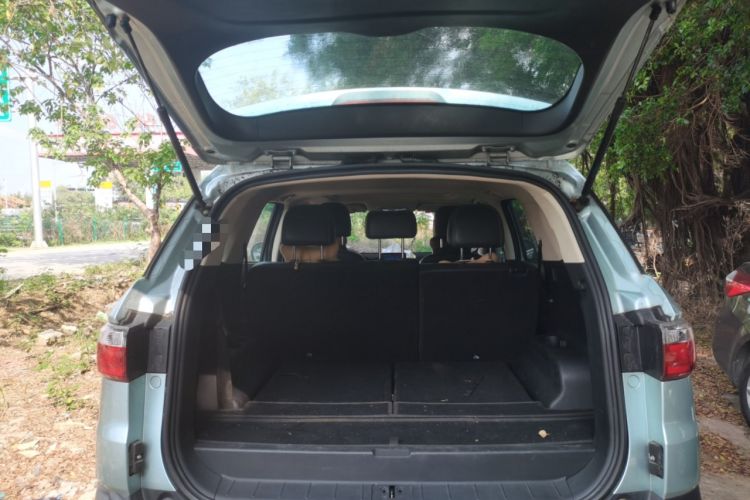 Used Dongfeng Fengon S560 2018 1.8L CVT Urban Model 7 Seats Trunk