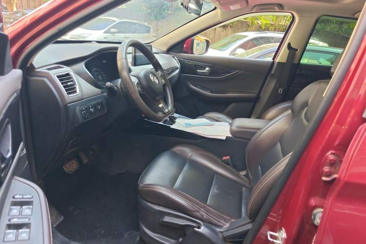 Used Dongfeng Fengon S560 2018 1.8L CVT Comfort Model 7 Seats Driver Seat