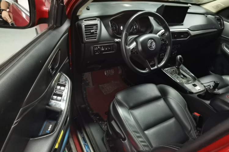Used Dongfeng Fengon S560 2018 1.8L CVT Prestige Model Driver Seat