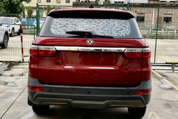 Used Dongfeng Fengon S560 2018 1.8L CVT Elite Model 7 Seats Exterior 4