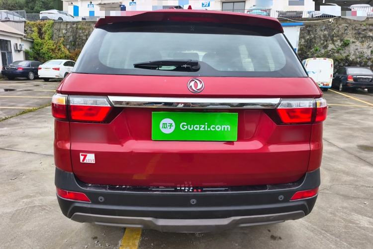Used Dongfeng Fengon S560 2018 1.8L Manual Comfort 7-Seater Exterior 4