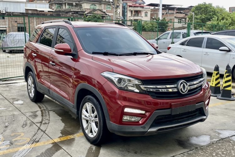 Used Dongfeng Fengon S560 2018 1.8L CVT Elite Model 7 Seats Exterior 6