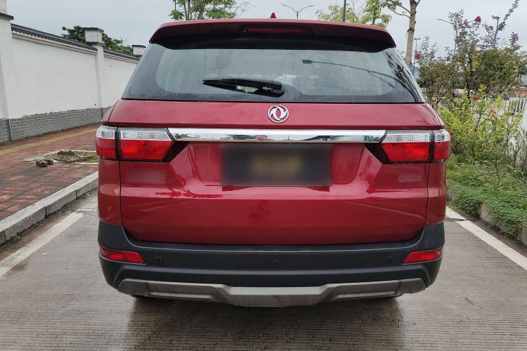 Used Dongfeng Fengon S560 2018 1.8L Manual Comfort 7-Seater Exterior 6