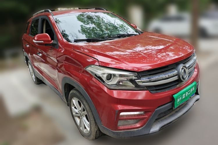 Used Dongfeng Fengon S560 2018 1.8L CVT Elite Model 7 Seats Front Right 45 Deg